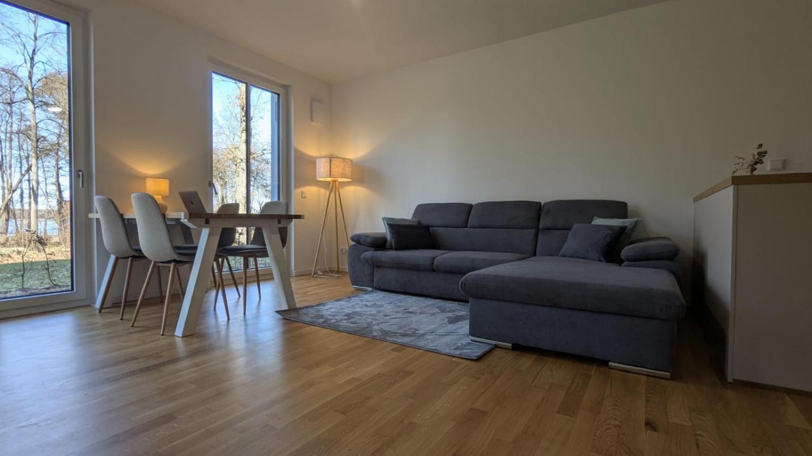 Neue Moderne See Terrassenwohnung Bestensee Luaran gambar